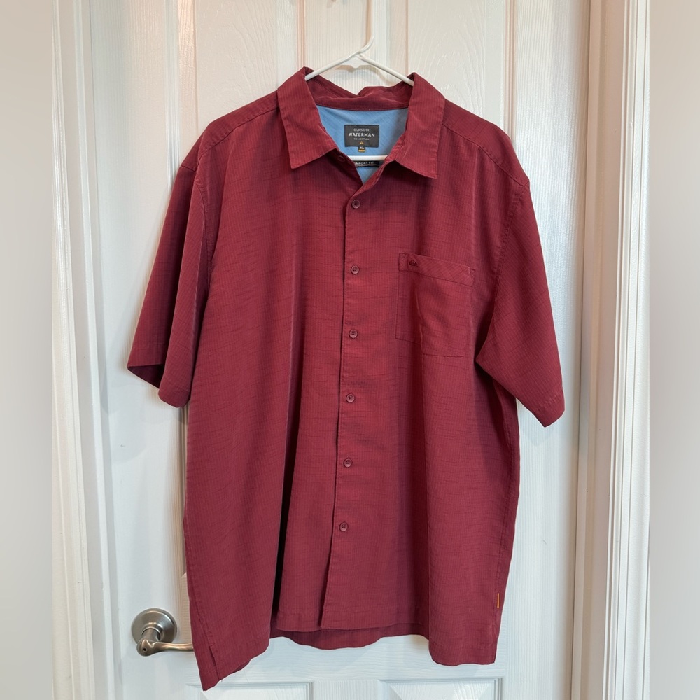 Men’s Quicksilver Waterman Hawaiian Shirt Button Down XL Red